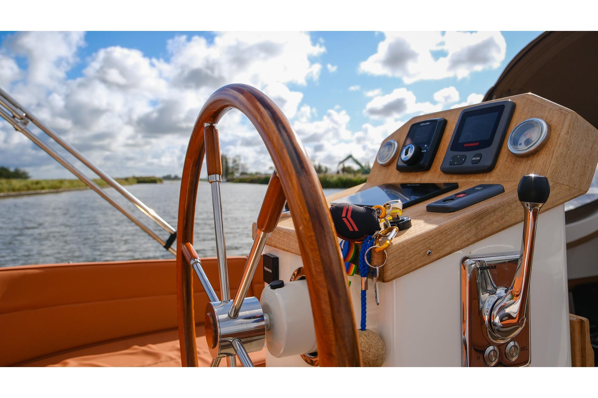 Makma Caribbean 31 MK3 – 170 pk — foto 12 van 42