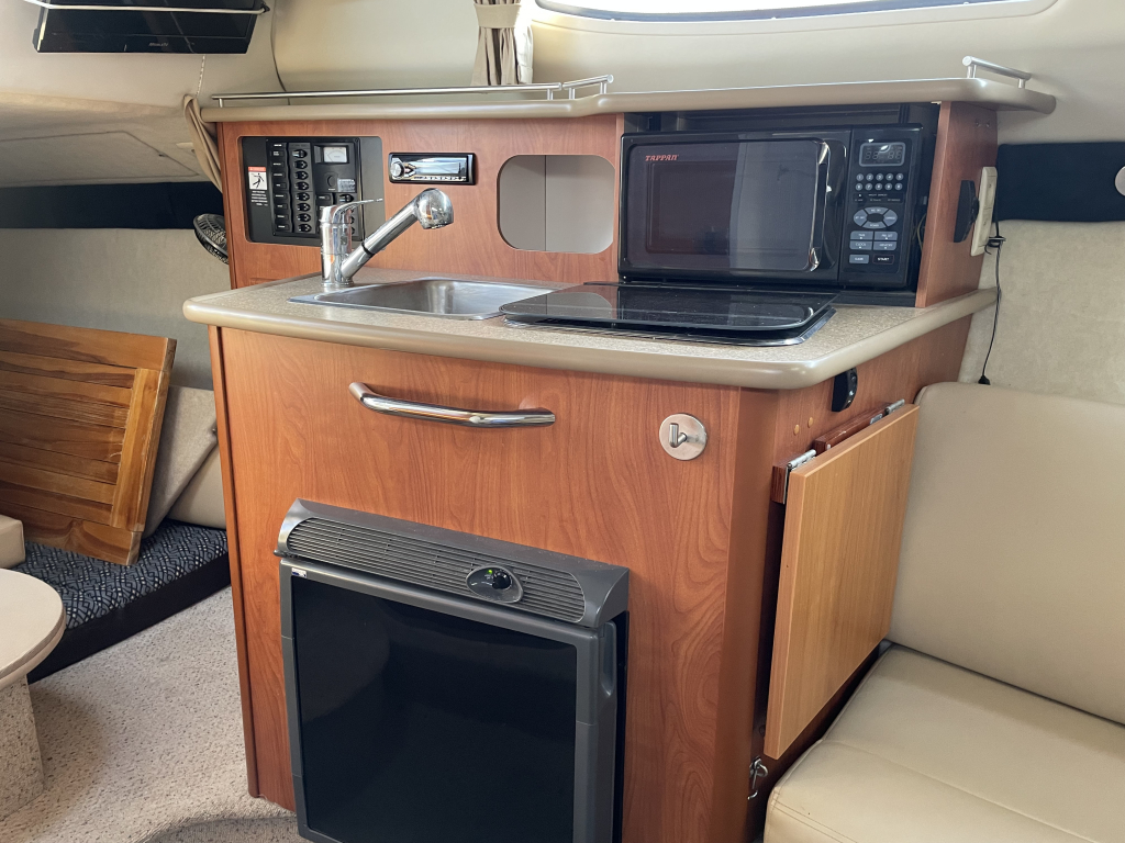 BAYLINER 245 SB — foto 10 van 12