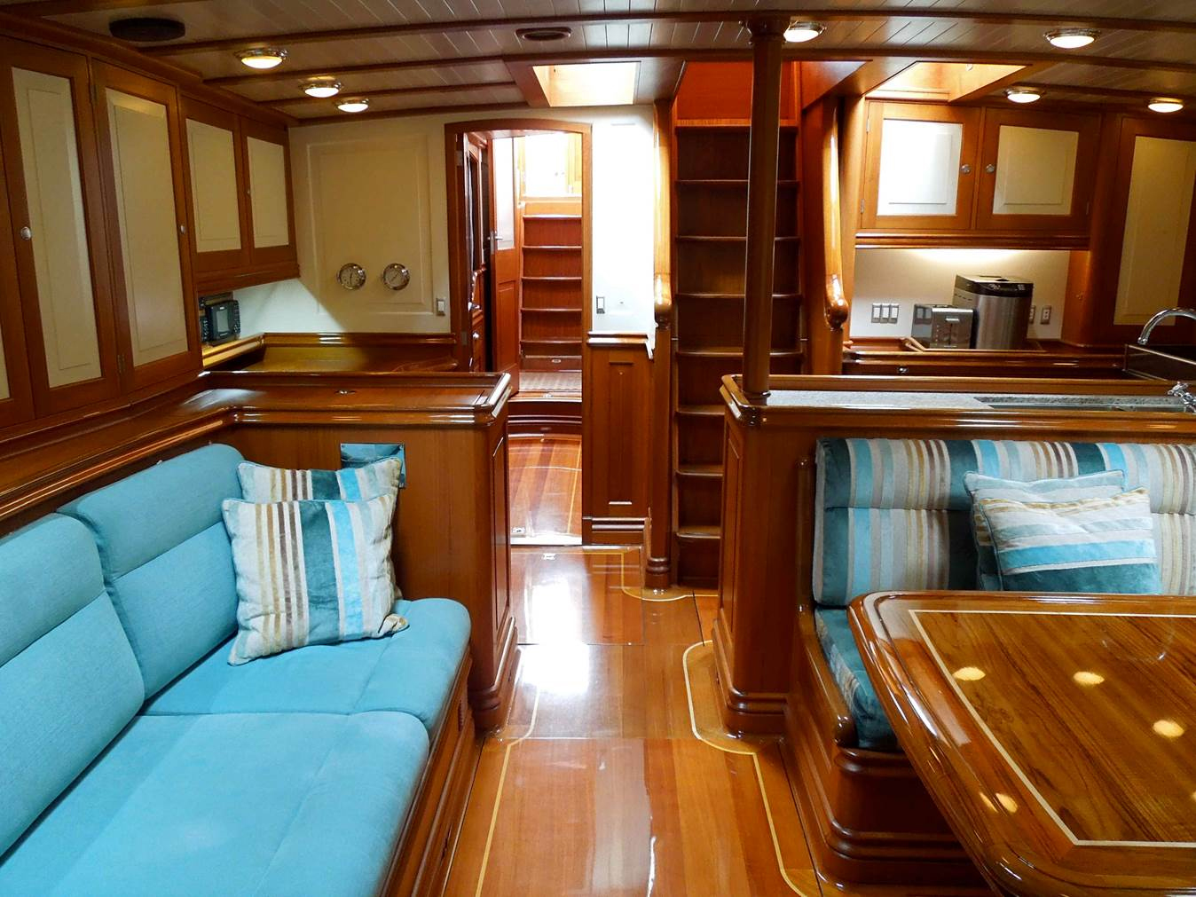 Hoek Design 74ft Copihue -1997 — foto 11 van 12