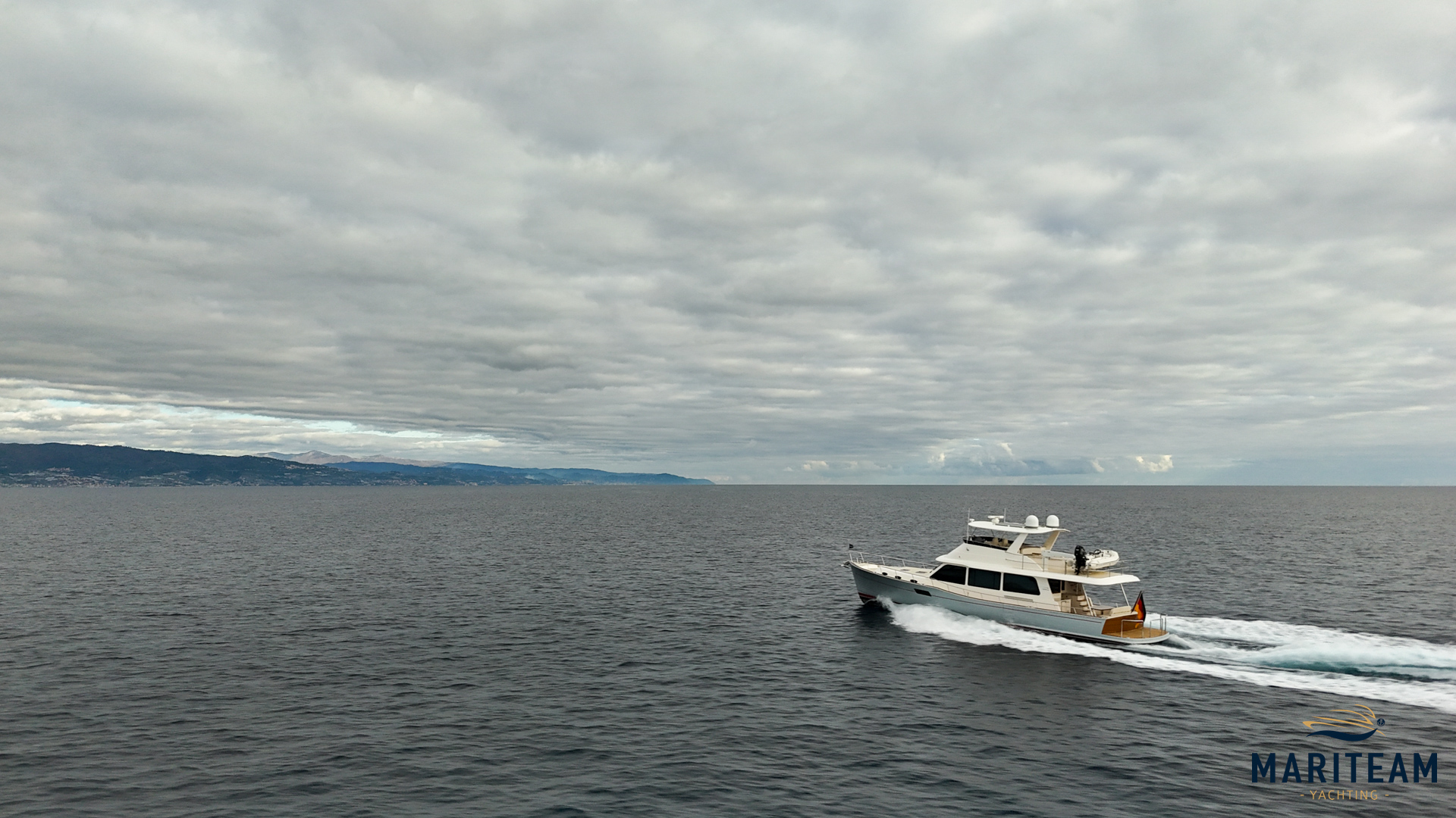 hoofdmotor(en): Grand Banks 60 GLORIA — foto 7 van 7