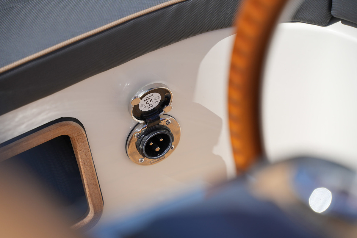 Interboat Intender 820 — foto 21 van 43