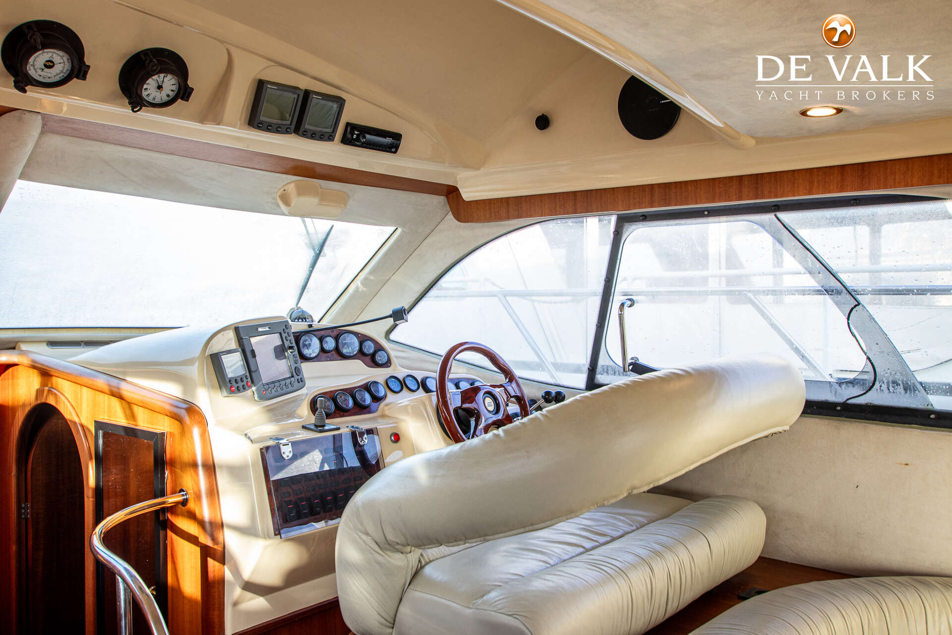 Galeon 380 Fly — foto 24 van 39