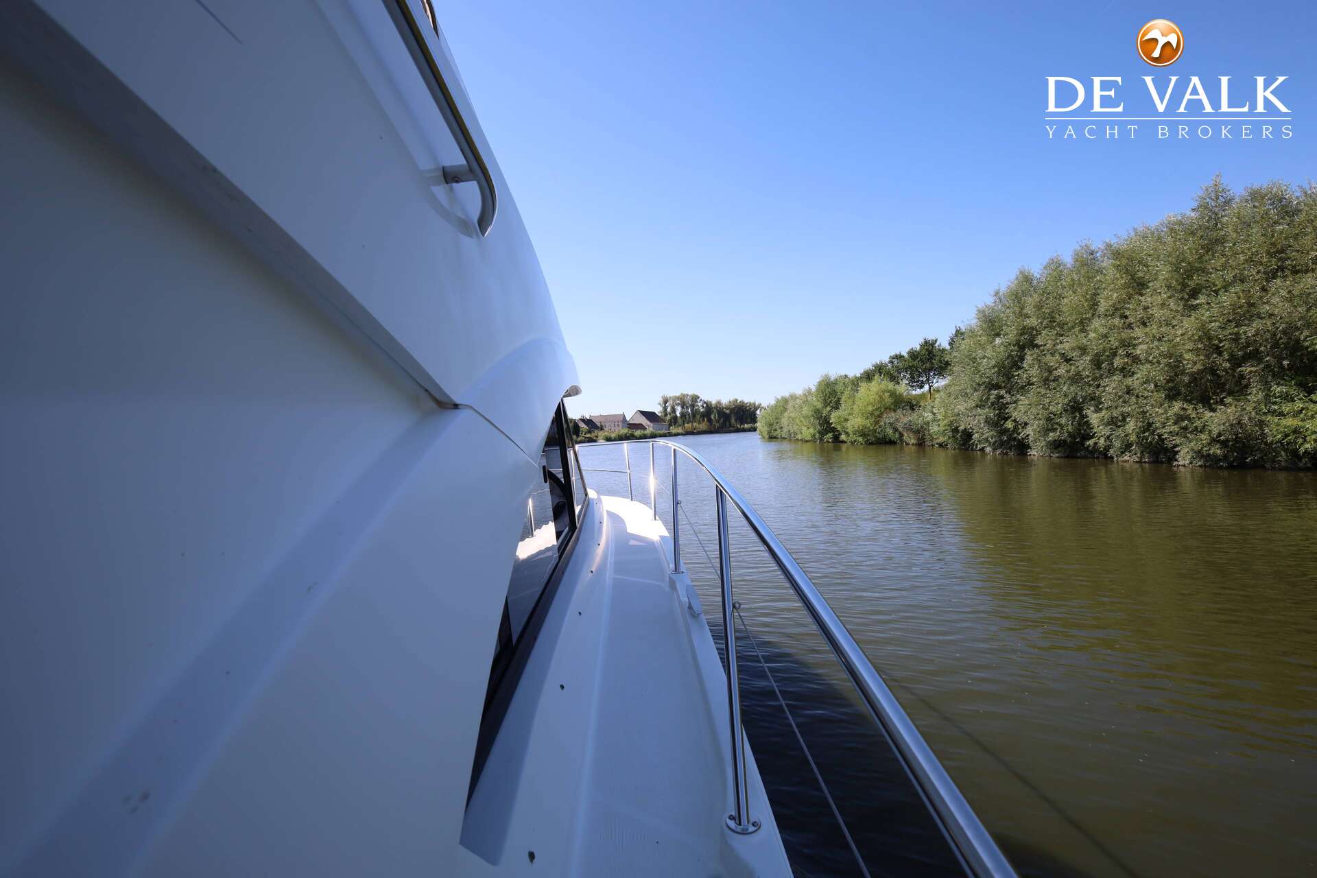 Beneteau Antares 36 — foto 11 van 39