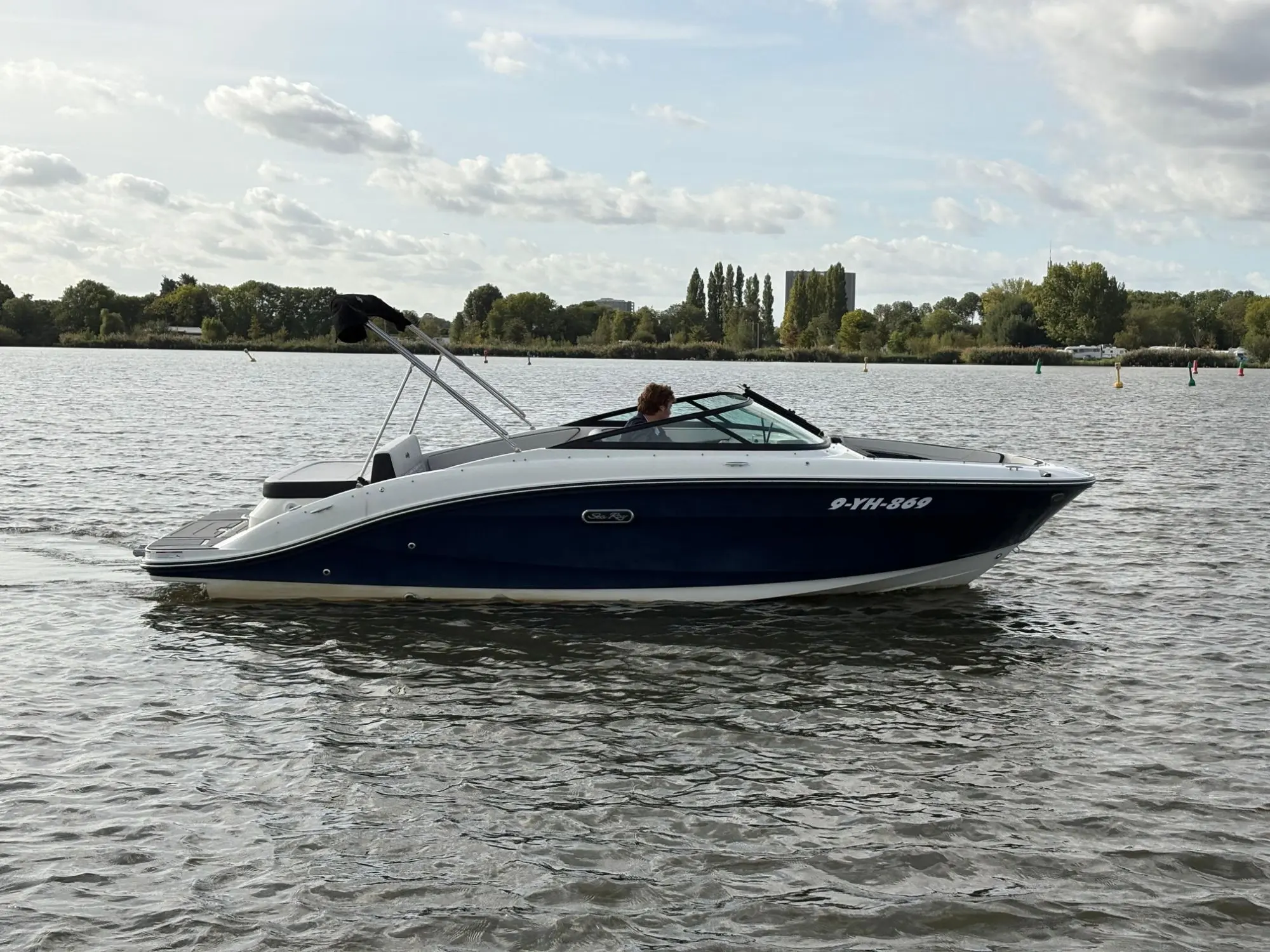 Sea Ray SPX 210 (New Model / 2026) — foto 9 van 31