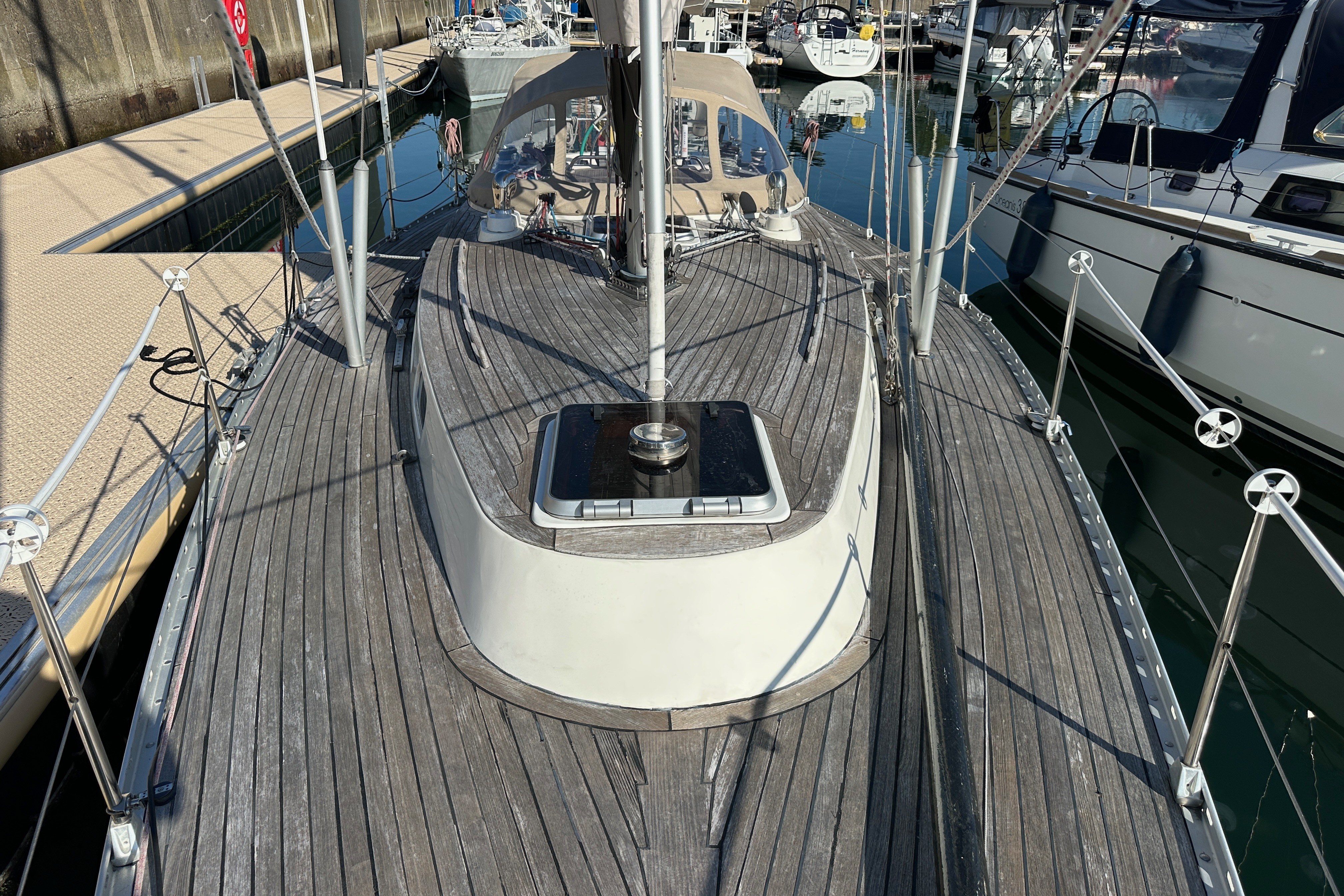 Sparkman & Stephens Condor 37 — foto 10 van 11