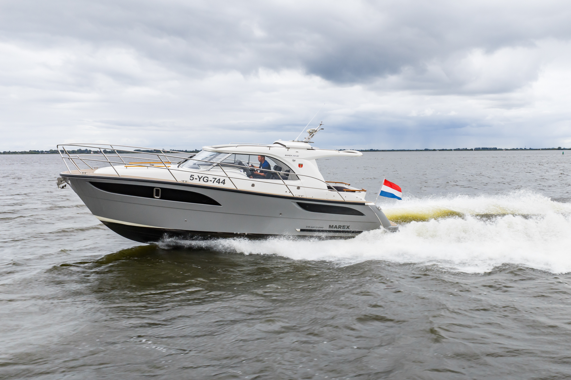 Marex 310 Sun Cruiser — foto 7 van 102