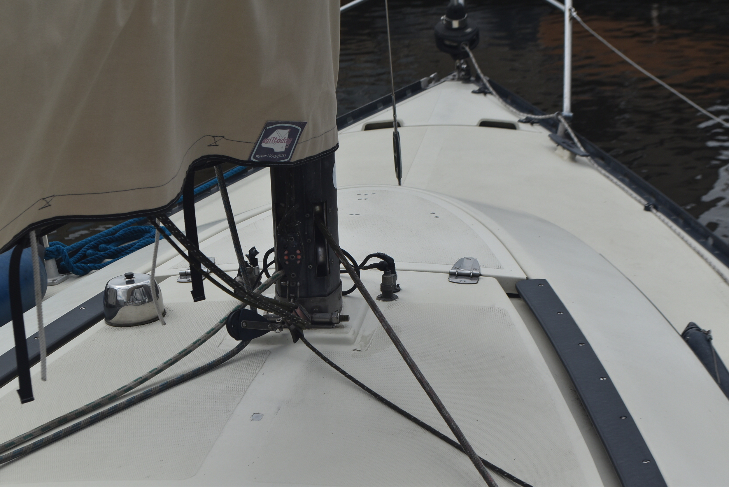 Friendship 28 Type 900 — foto 9 van 48