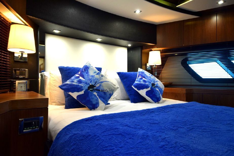 Sunseeker Manhattan 73 — foto 3 van 3
