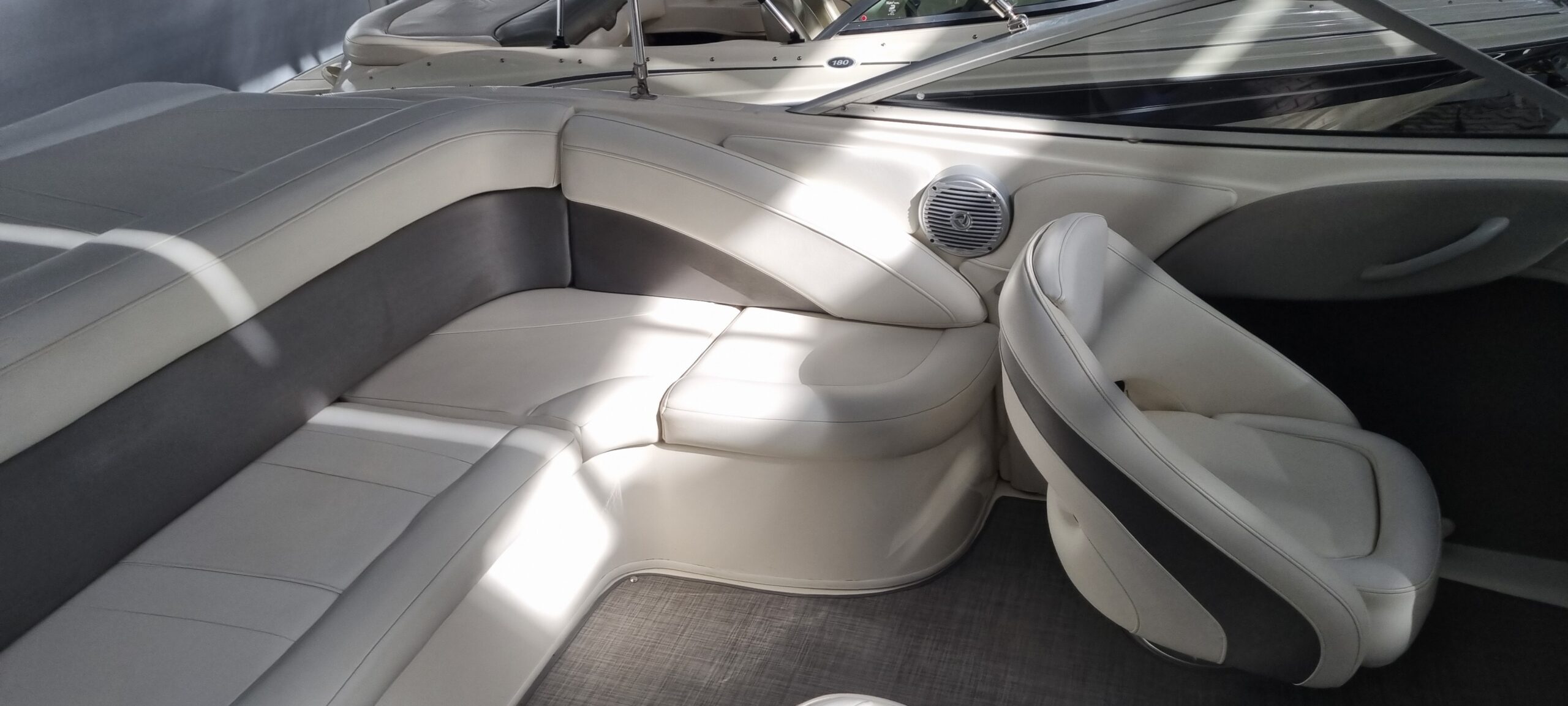 Bayliner 205 Sport — foto 7 van 11