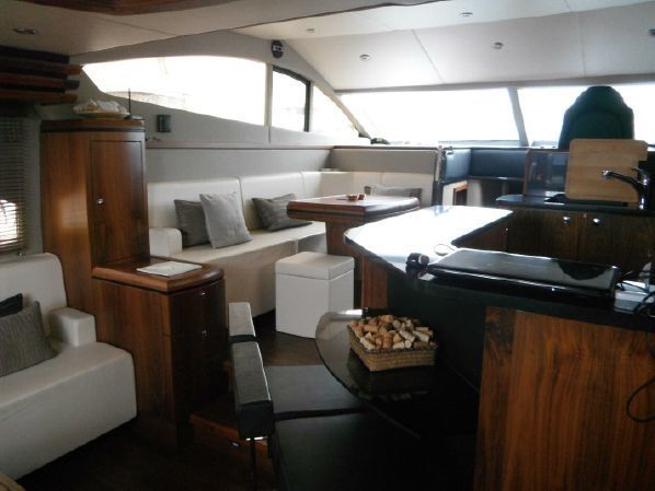 Pearl 60 — foto 2 van 2