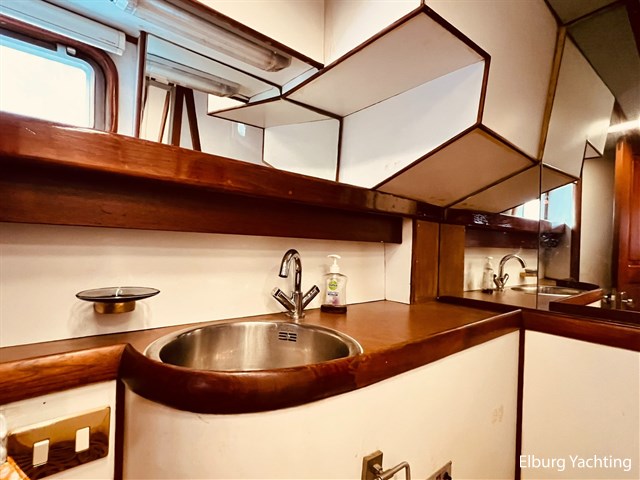 Tayana Trawler  - Pieter Beeldsnijder — foto 46 van 91