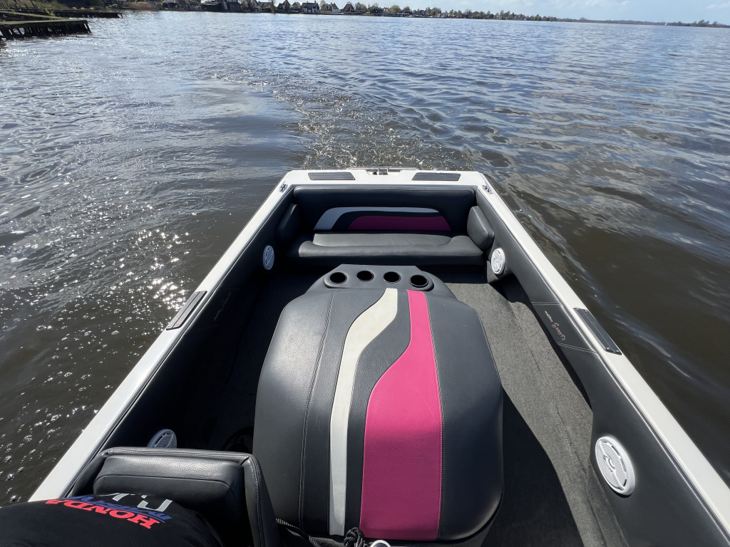 Malibu Euro F3 waterski boot v8 LPG/Benzine  — foto 7 van 22