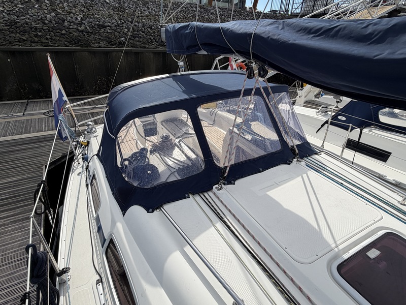 Bavaria 30 Cruiser — foto 28 van 39