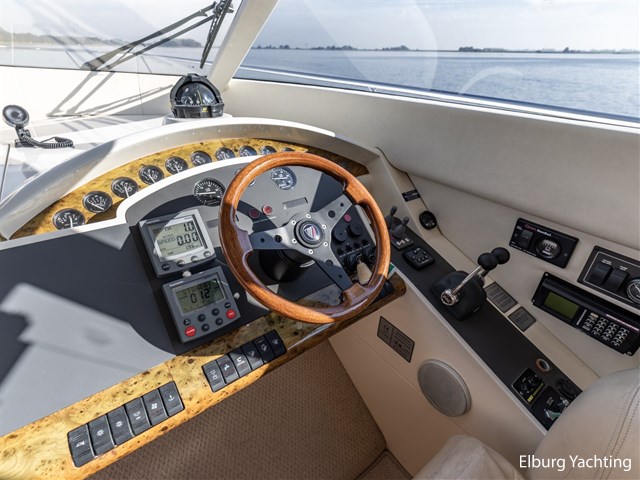 Fairline Squadron 55 — foto 17 van 72