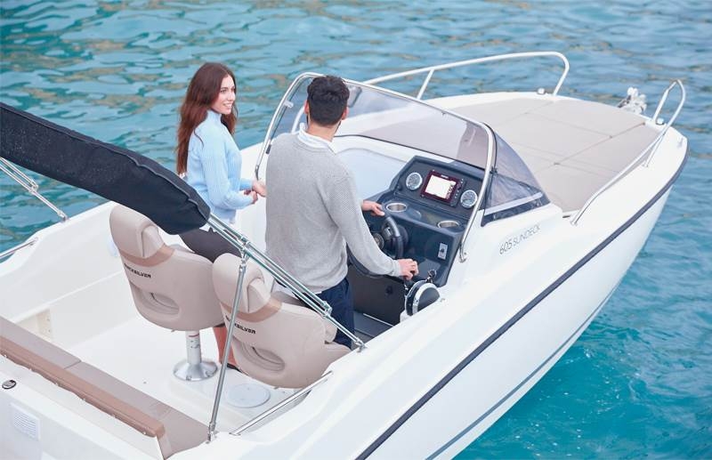 Quicksilver 605 Sundeck — foto 9 van 10