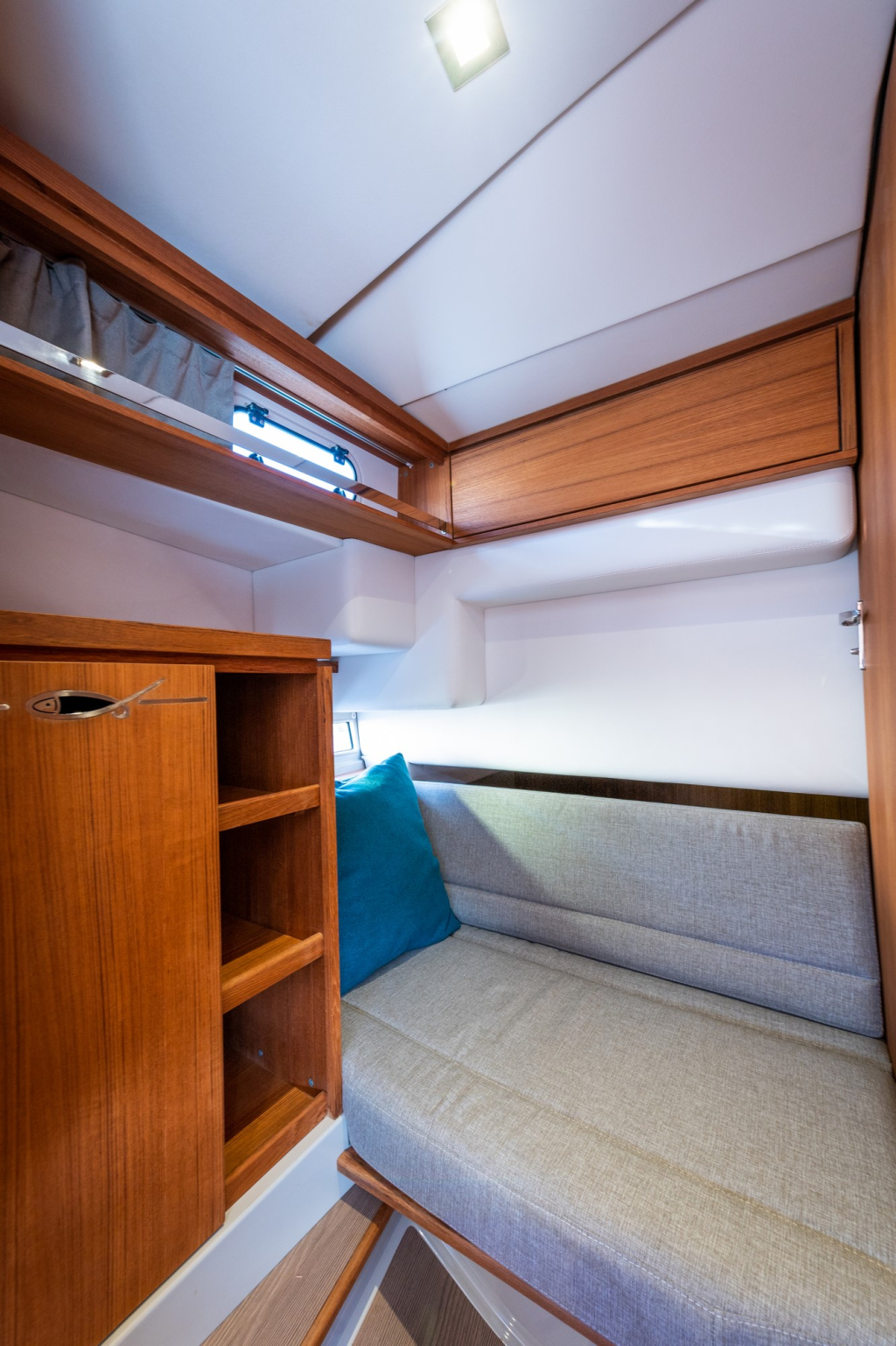 Rhea 34 Trawler — foto 17 van 30