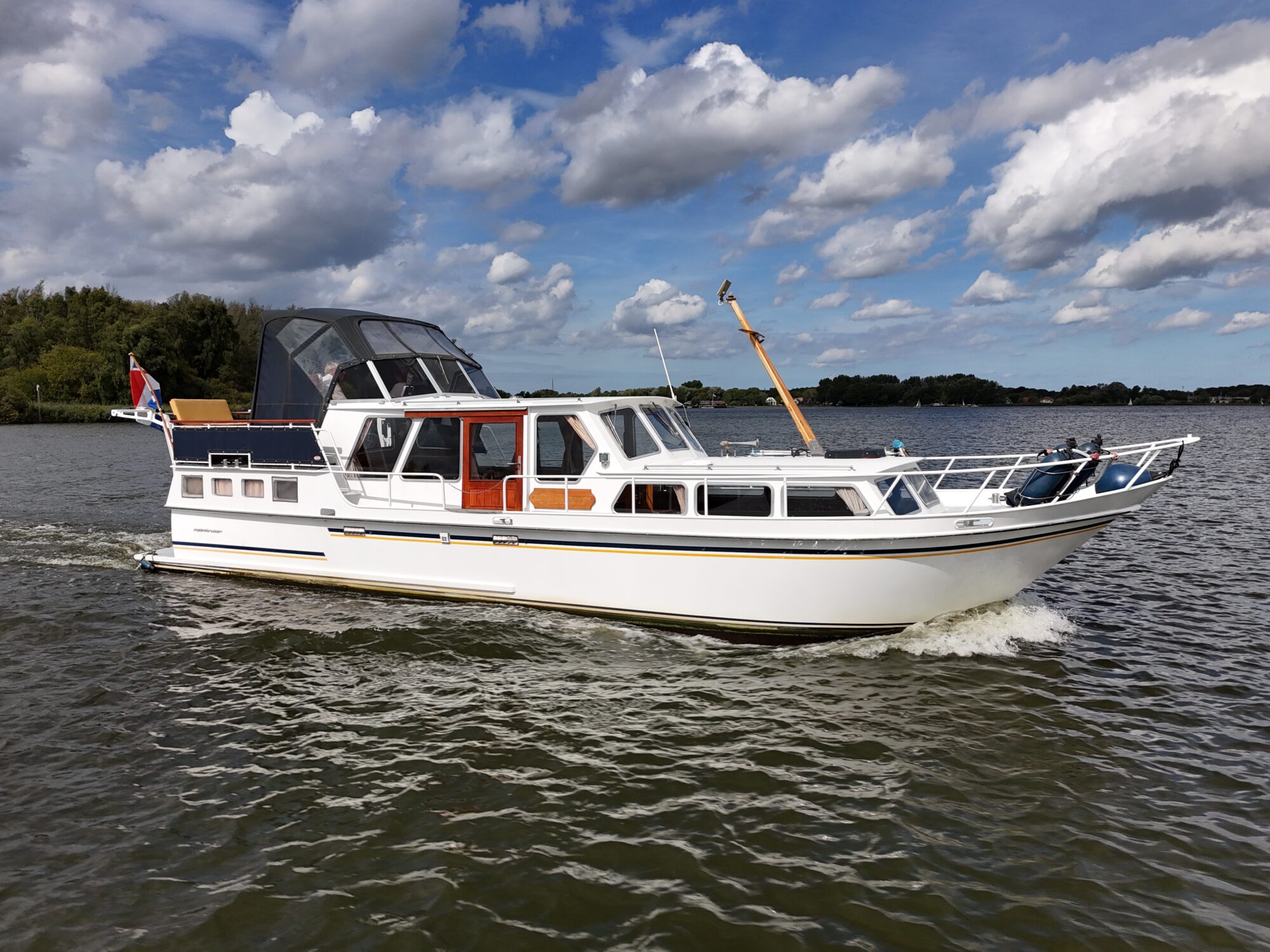 Molenkruiser 12.00 AK Cabrio — foto 1 van 49