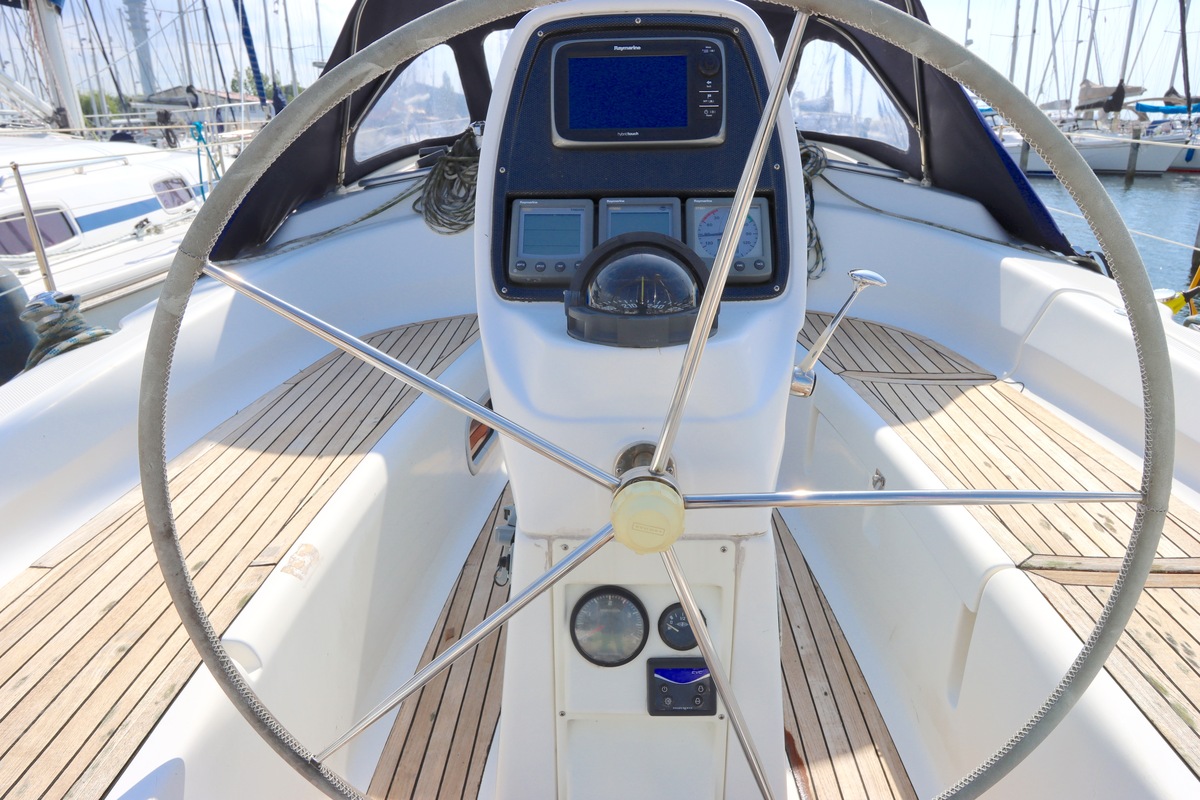 Bavaria 34 Cruiser — foto 44 van 63