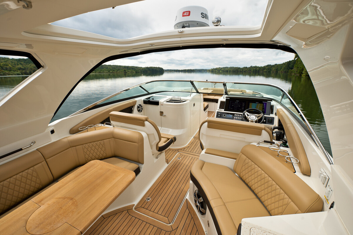 Sea Ray SLX 350 — foto 5 van 20