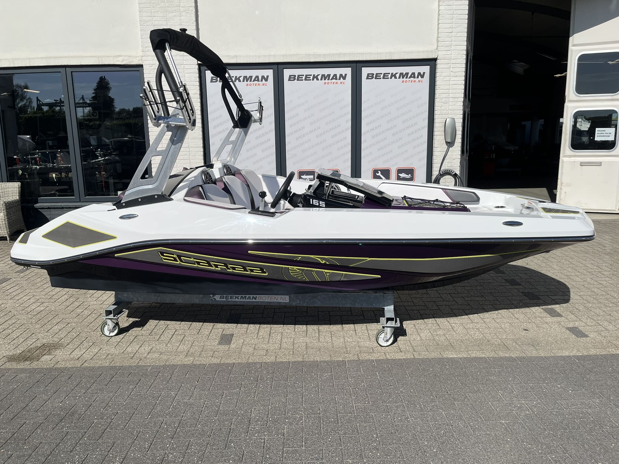 Scarab 165 ID Jetboot — foto 2 van 26
