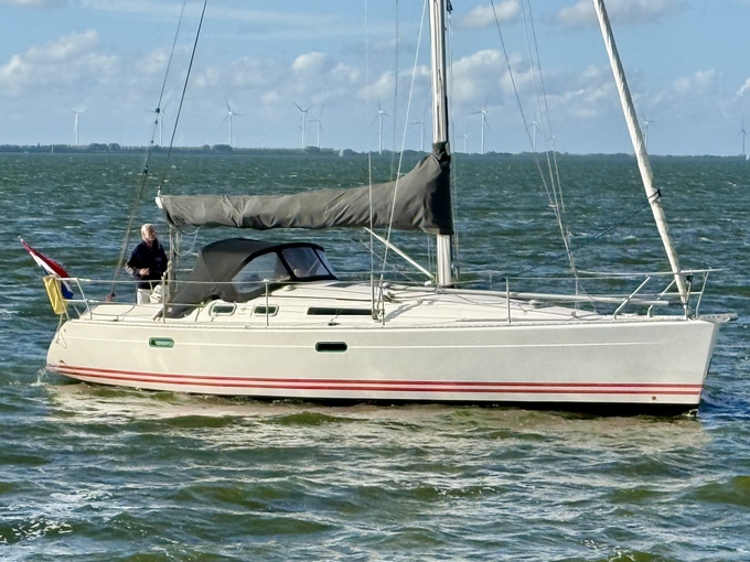 Jeanneau Sun Fast 36 — foto 2 van 12