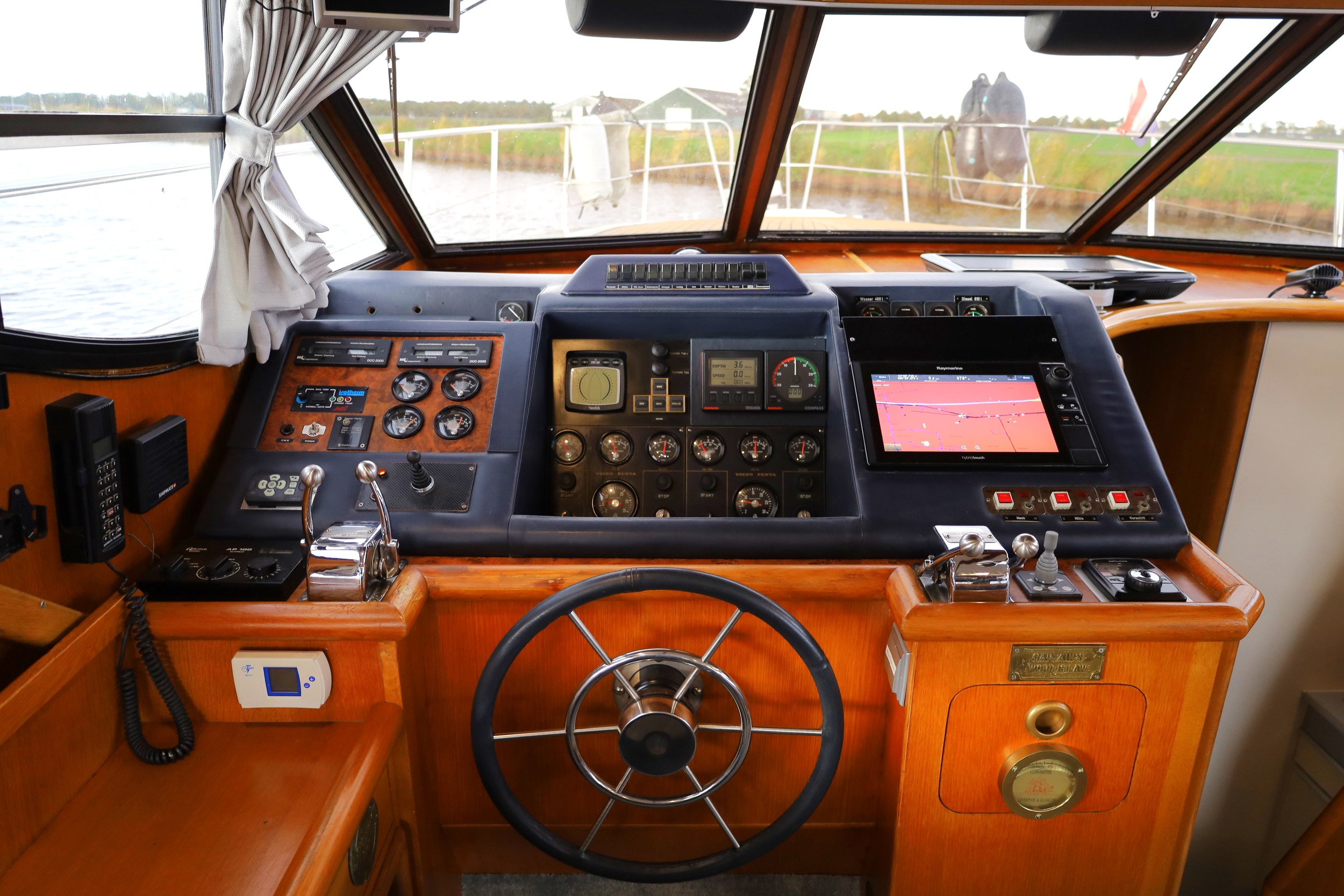 Powles Super 38 Express — foto 21 van 34