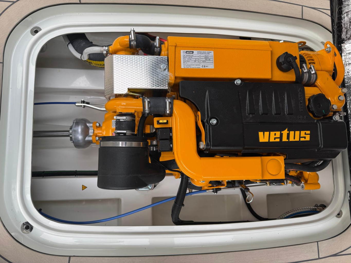 Antaris Seventy5 met Vetus 52 pk — foto 28 van 31