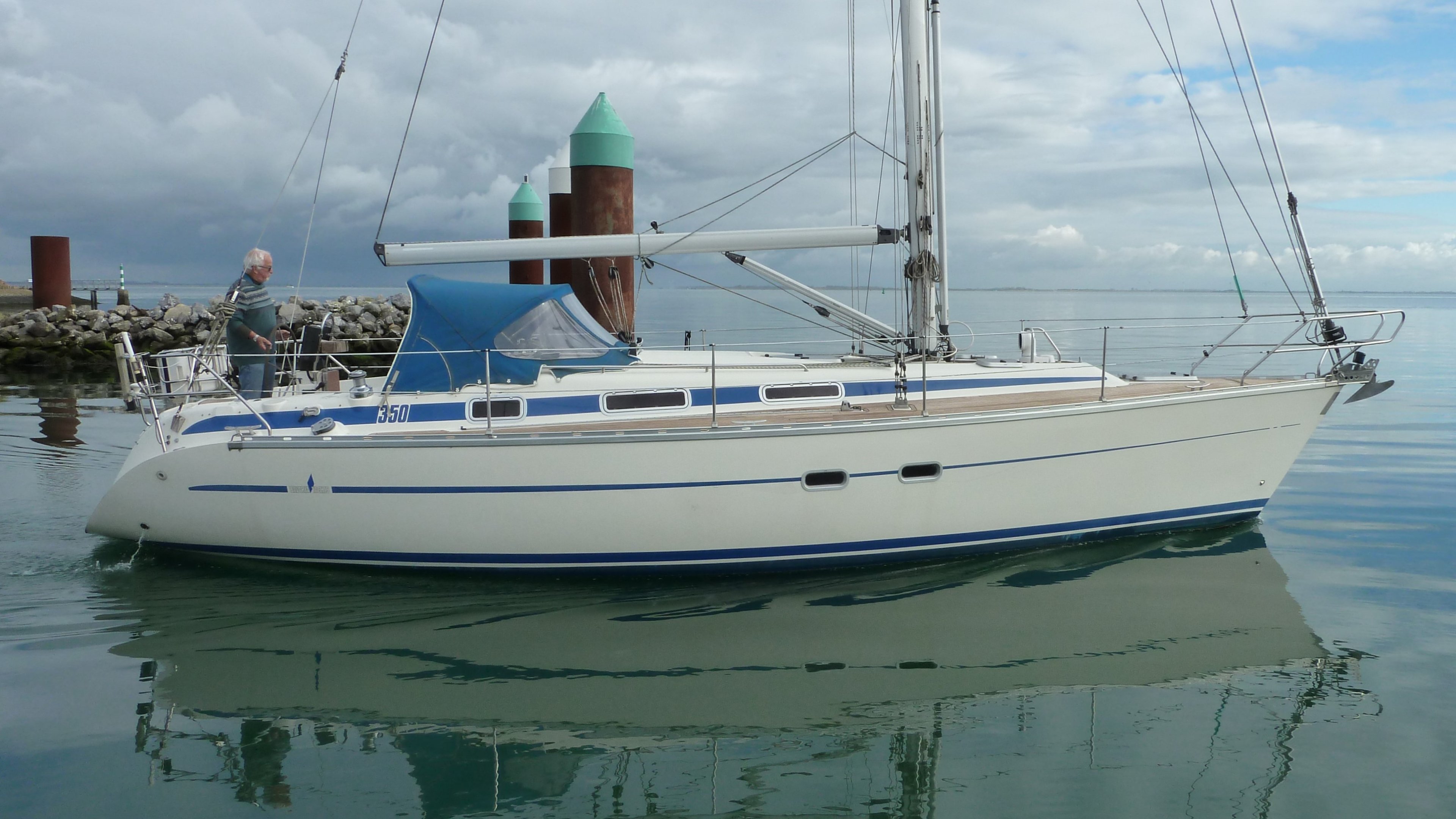 Bavaria 350 Caribic — foto 3 van 12