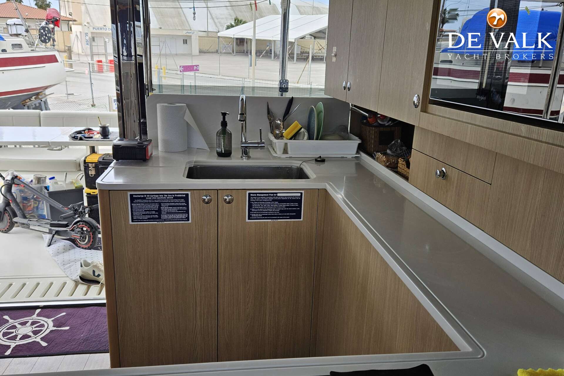 Aquila 42 — foto 26 van 39