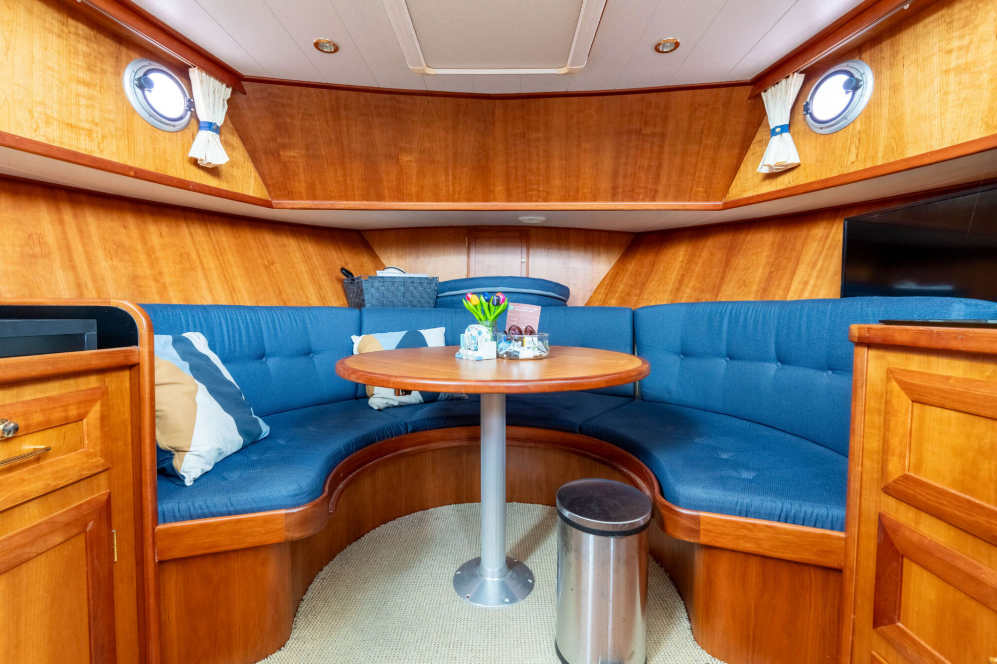 Veha Euroclassic 35 — foto 8 van 47