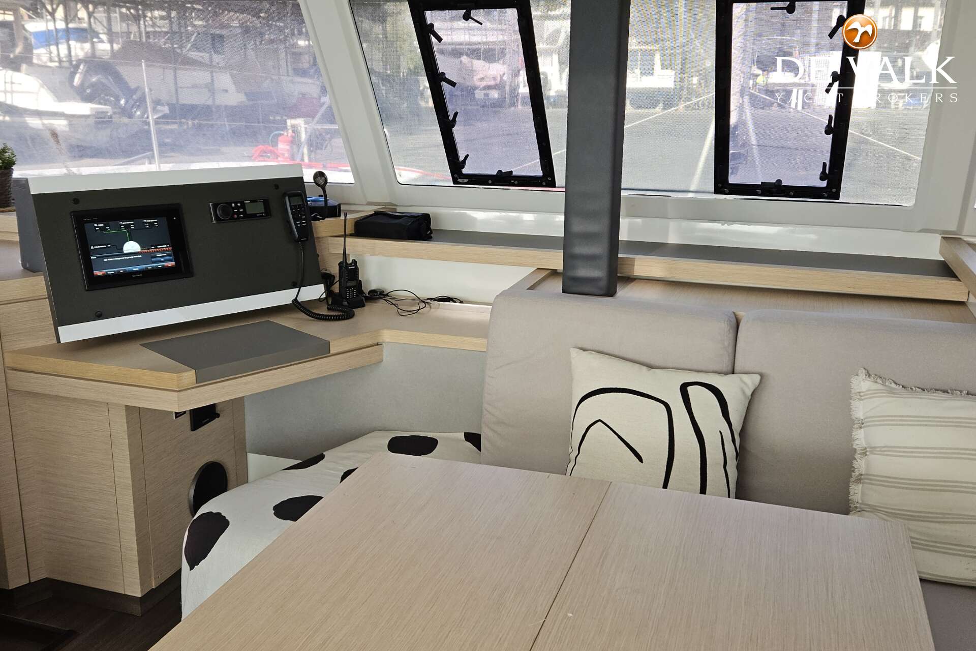 Fountaine Pajot Astrea 42 — foto 24 van 39