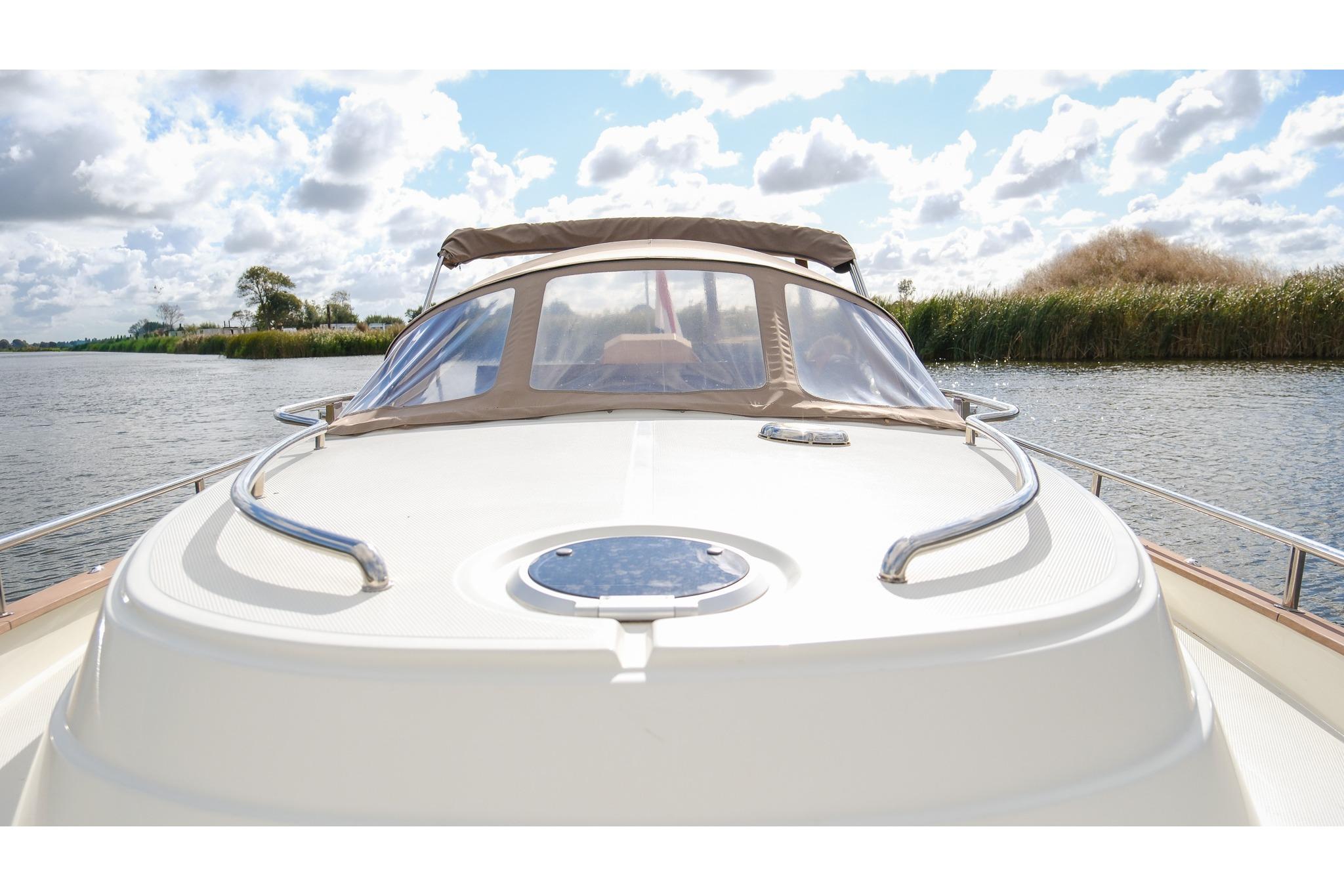 Makma Caribbean 31 MK3 – 170 pk — foto 17 van 42