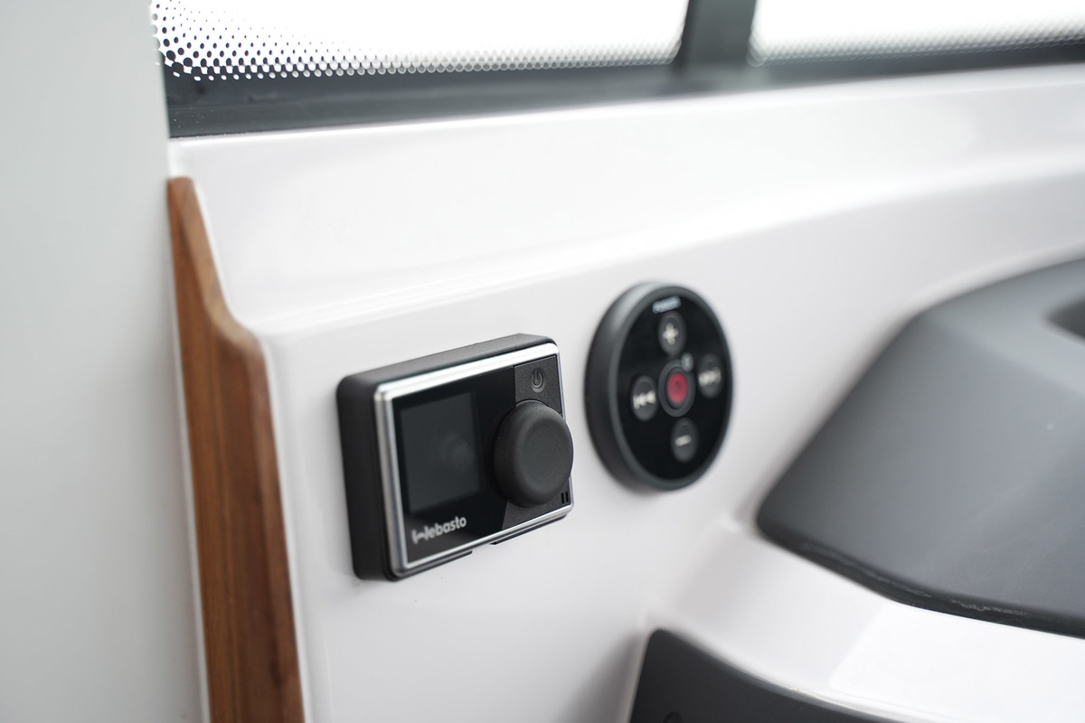 Axopar 28 Cabin — foto 41 van 51