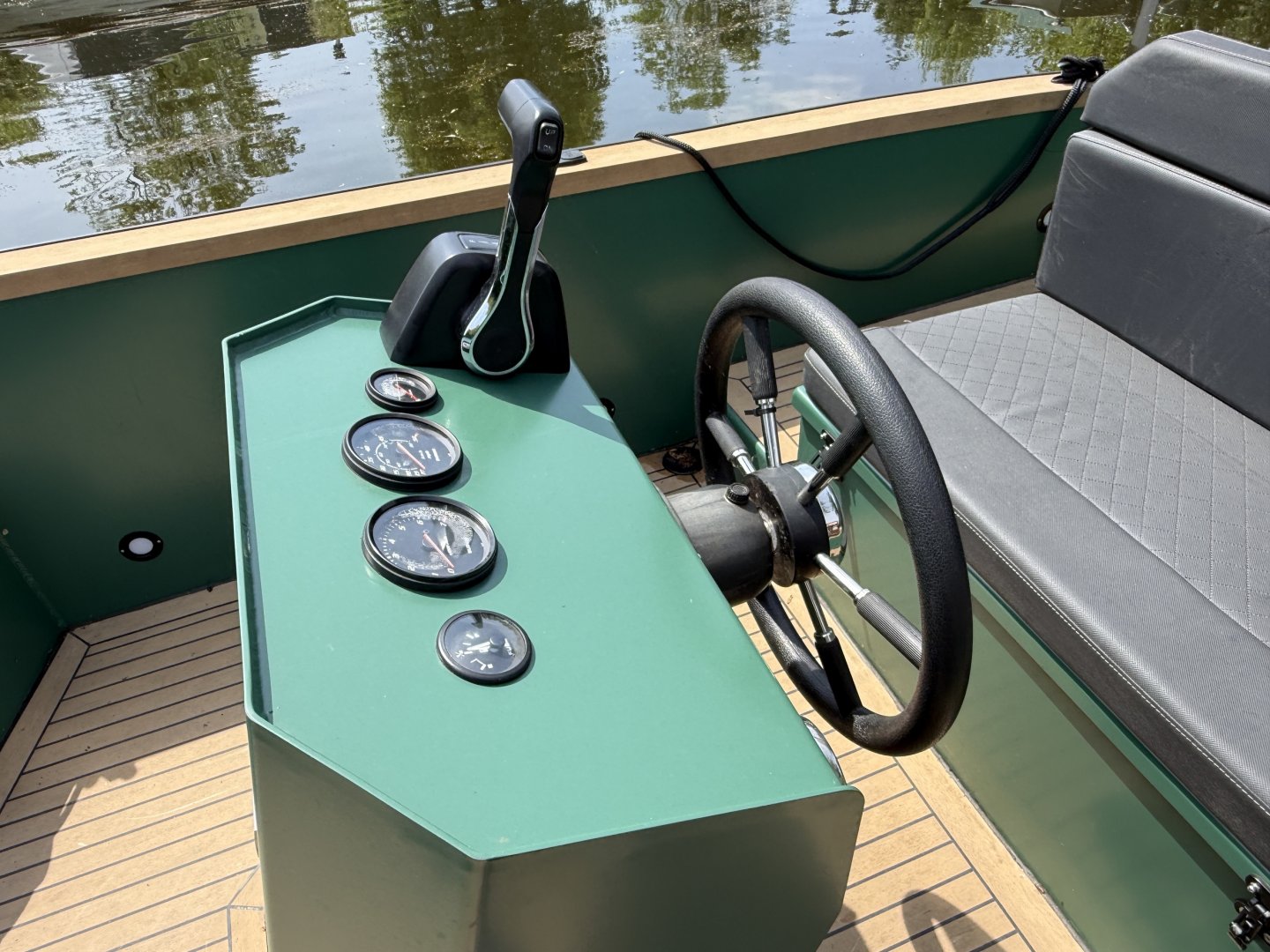 Futuro Yachts Futuro Boats ZX20 Lounge — foto 11 van 12