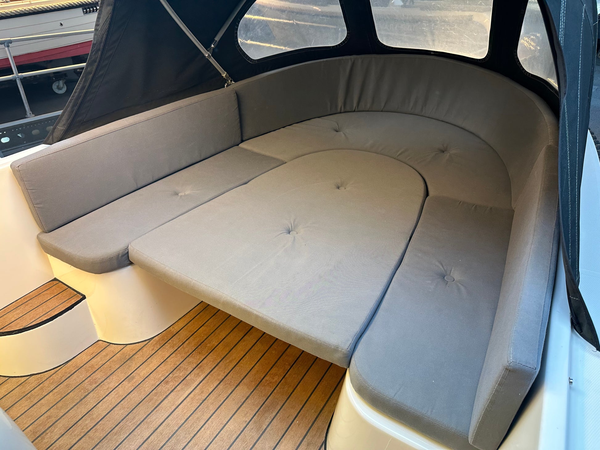 Lago Amore 510 inclusief Suzuki 9.9 buitenboordmotor — foto 7 van 12