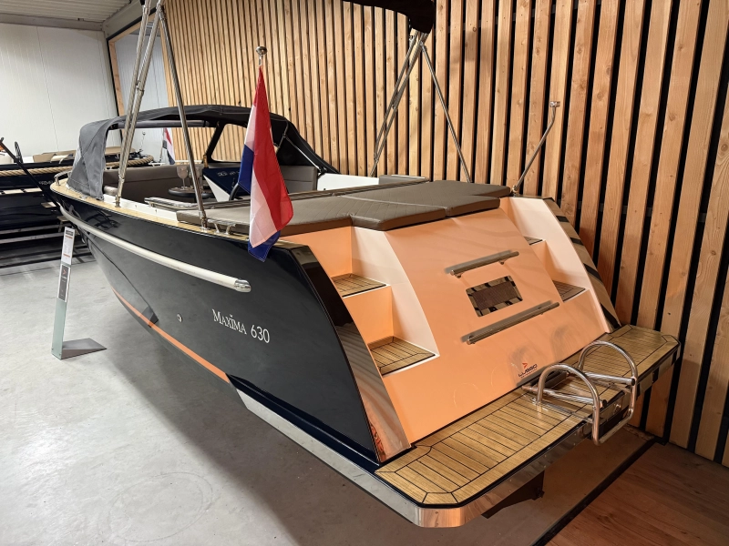 Maxima 630 Deluxe 60pk Honda Boegschroef — foto 3 van 12