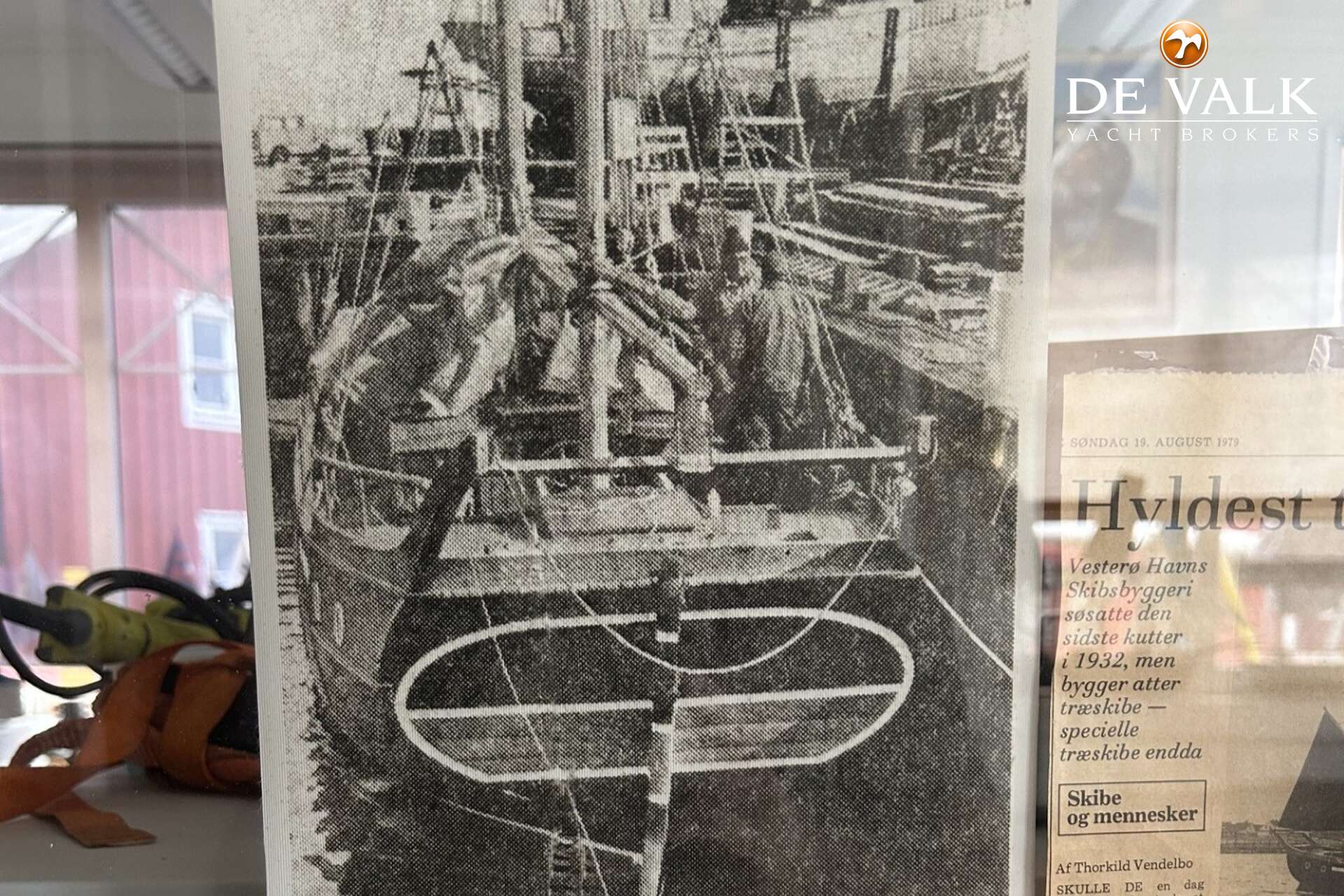 Small sailing ship From Laso — foto 34 van 35