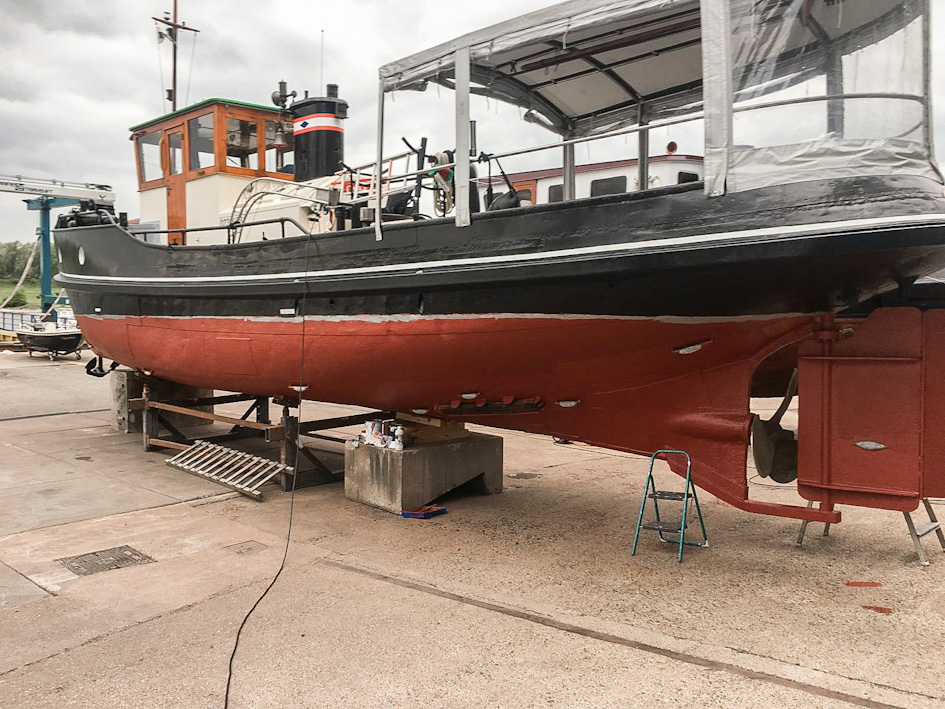 Motorsleepboot Carbon 15.63 met CBB — foto 47 van 48