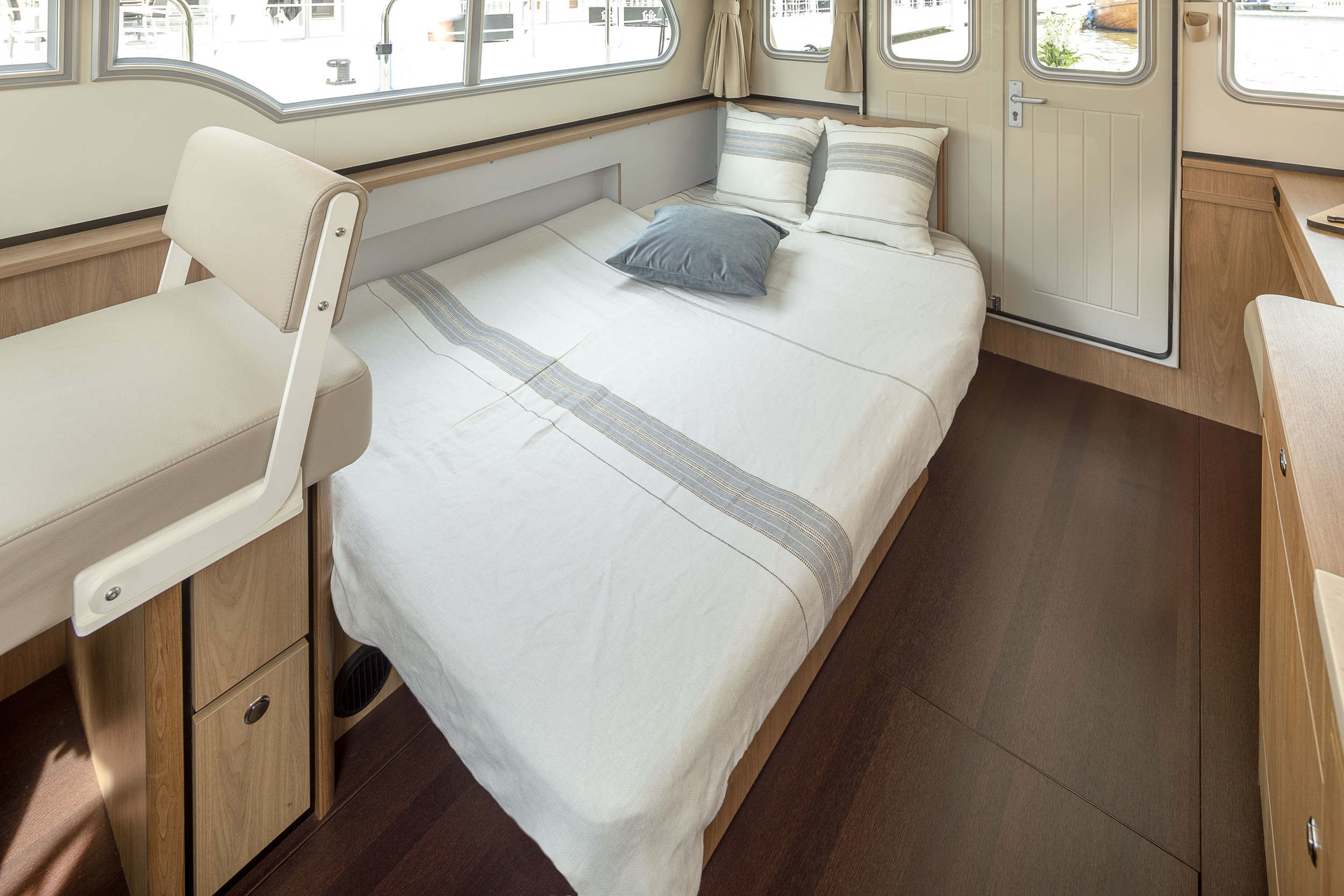 Linssen Grand Sturdy 30.0 Sedan INTERO — foto 21 van 30