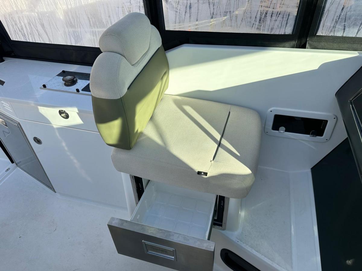 Jeanneau EX34 Hard Top — foto 21 van 69