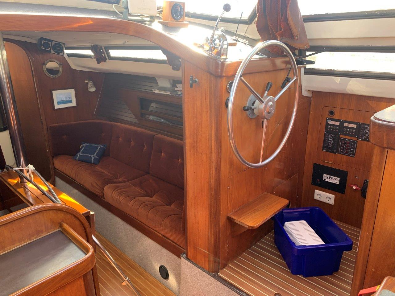Beneteau Evasion 37 — foto 54 van 133