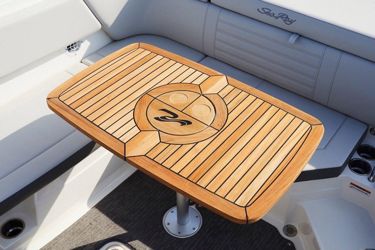 Sea Ray SPX 230 — foto 3 van 27
