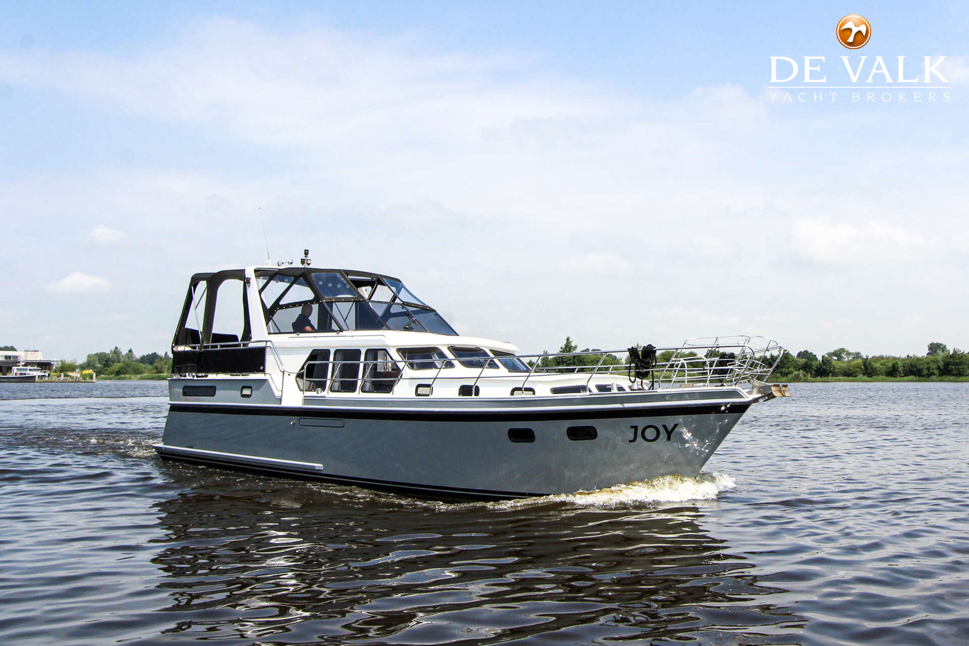 Valkkruiser 1350 — foto 1 van 34