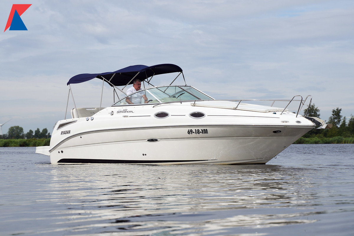 Sea Ray 255 Sundancer — foto 1 van 53
