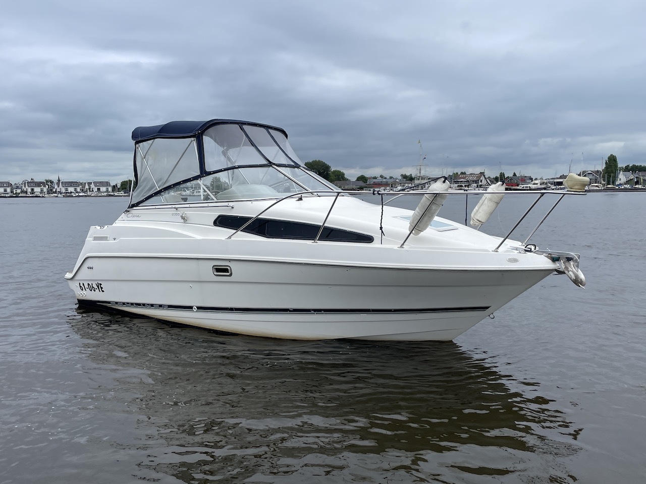 Bayliner 2355 Ciera — foto 8 van 20