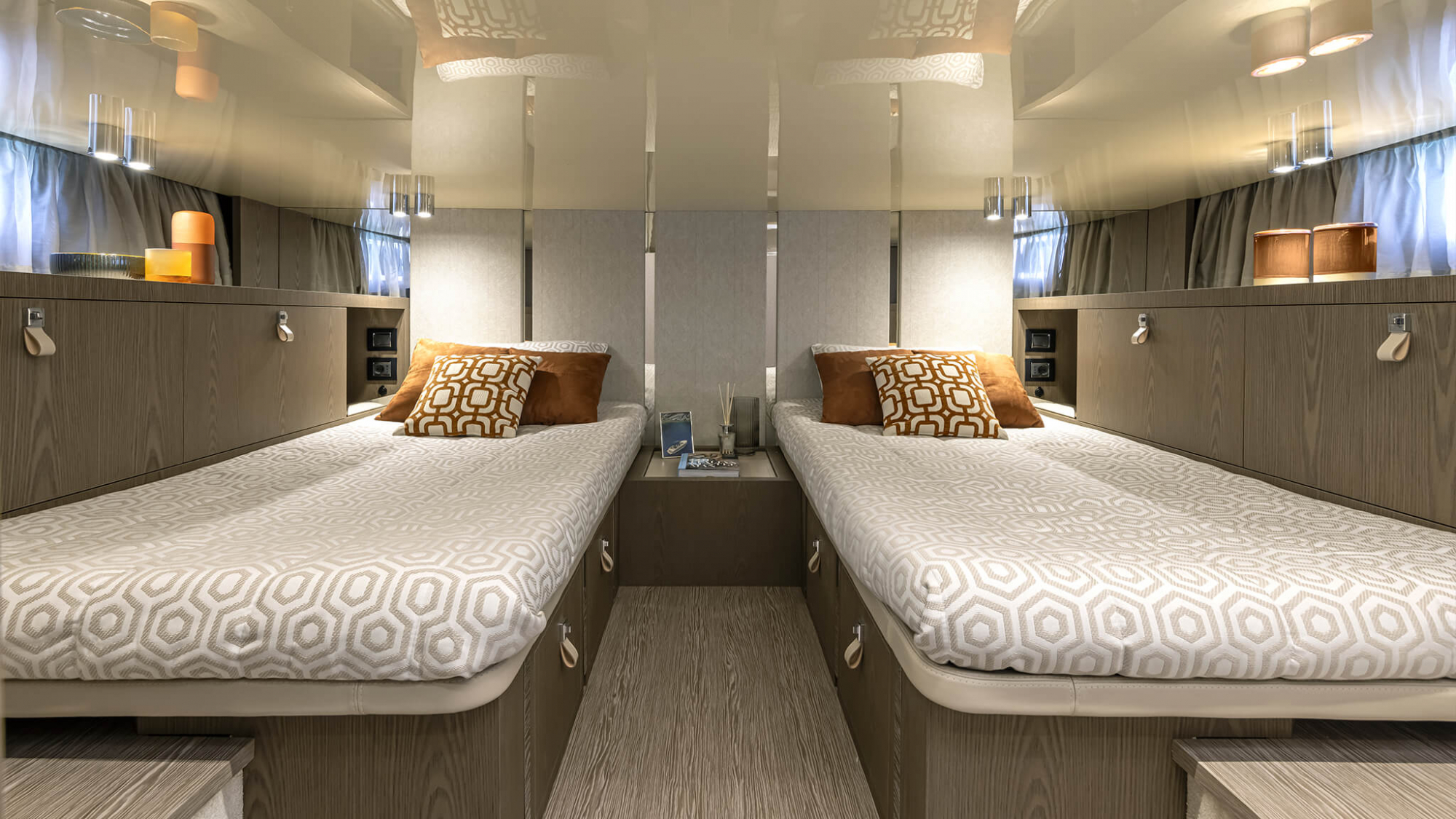 Invictus yachts Invictus 460 TT — foto 9 van 11
