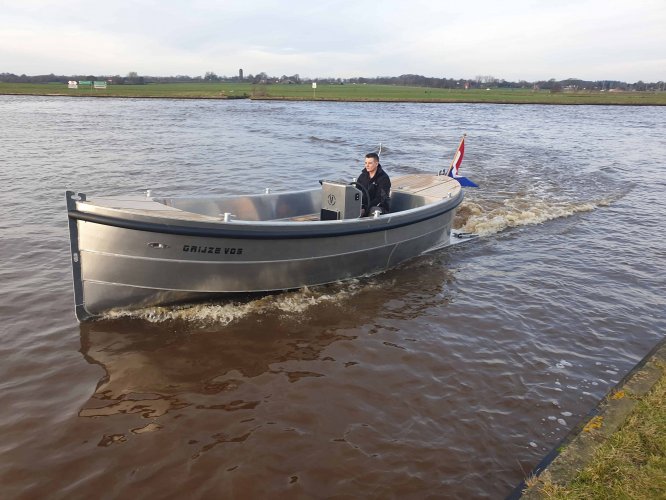 Van Vossen 600 Sloep DE GROOTSTE SLOEPENSHOWROOM VAN NEDERLAND — foto 4 van 8