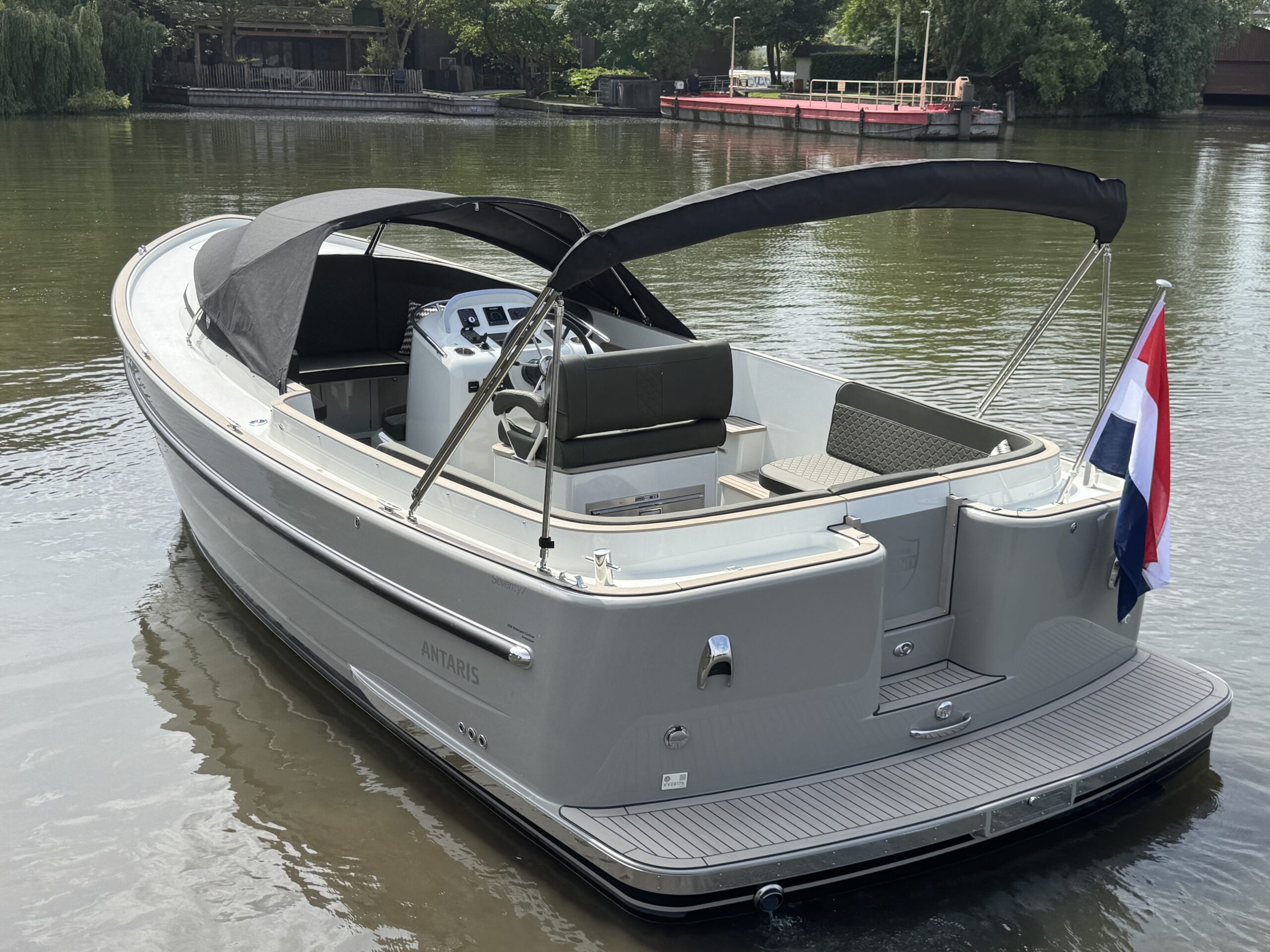 Antaris Seventy7 Sport (luxe uitvoering) — foto 17 van 44
