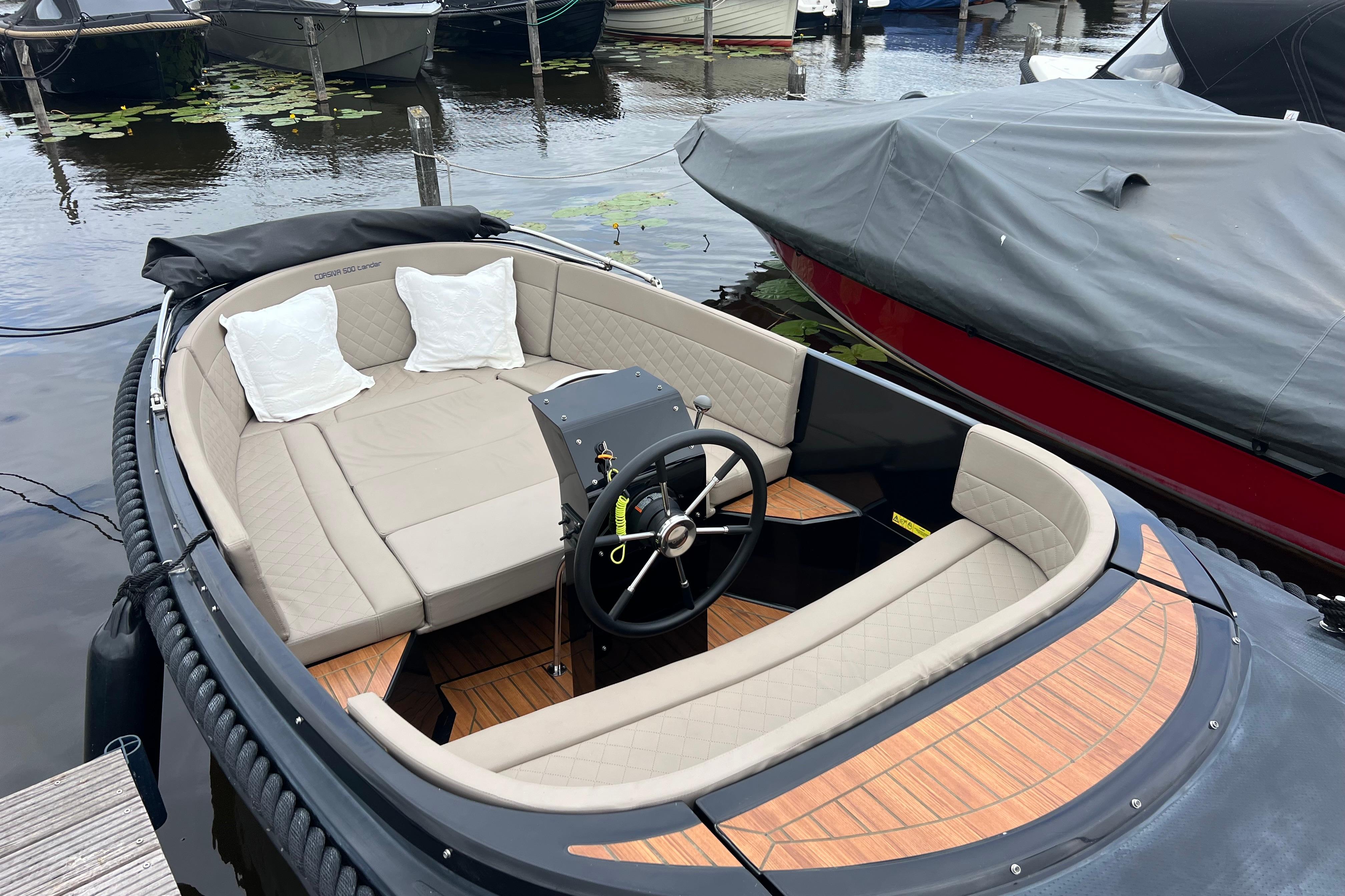 Corsiva 500 Tender — foto 5 van 15