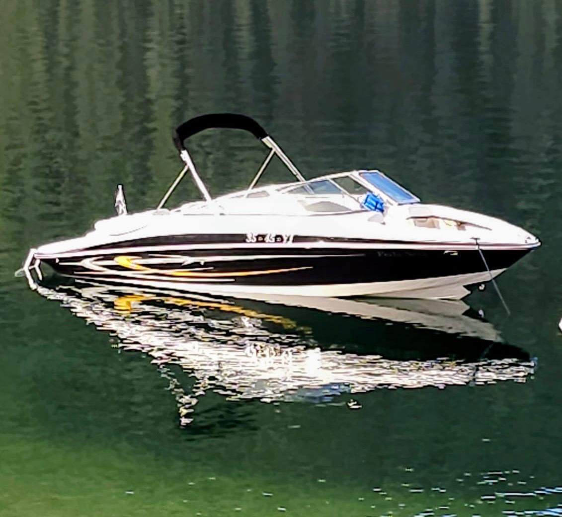 Four Winns 240 Horizon Bowrider — foto 3 van 22
